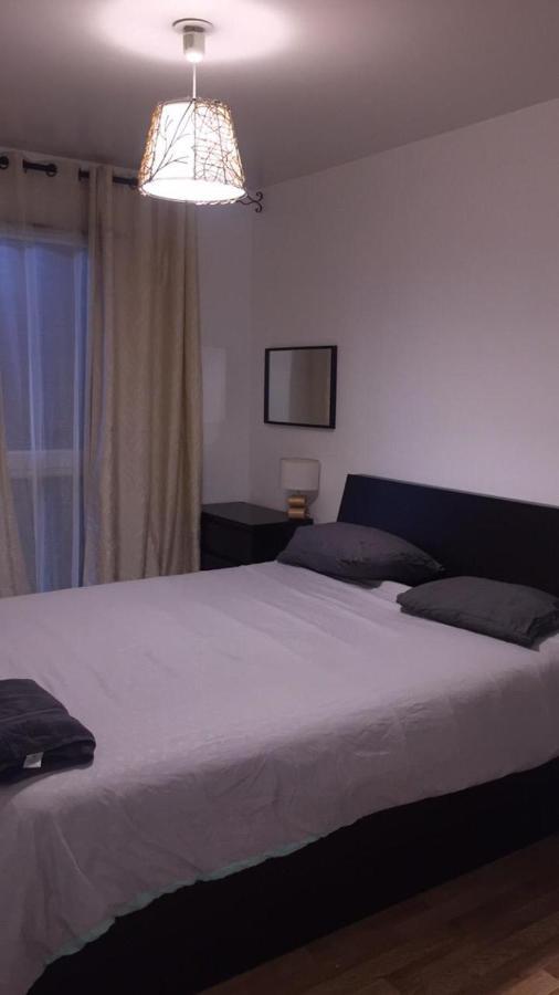 Spacieux Appartement De Charme, Pres De Paris Mantes-la-Jolie Exterior foto