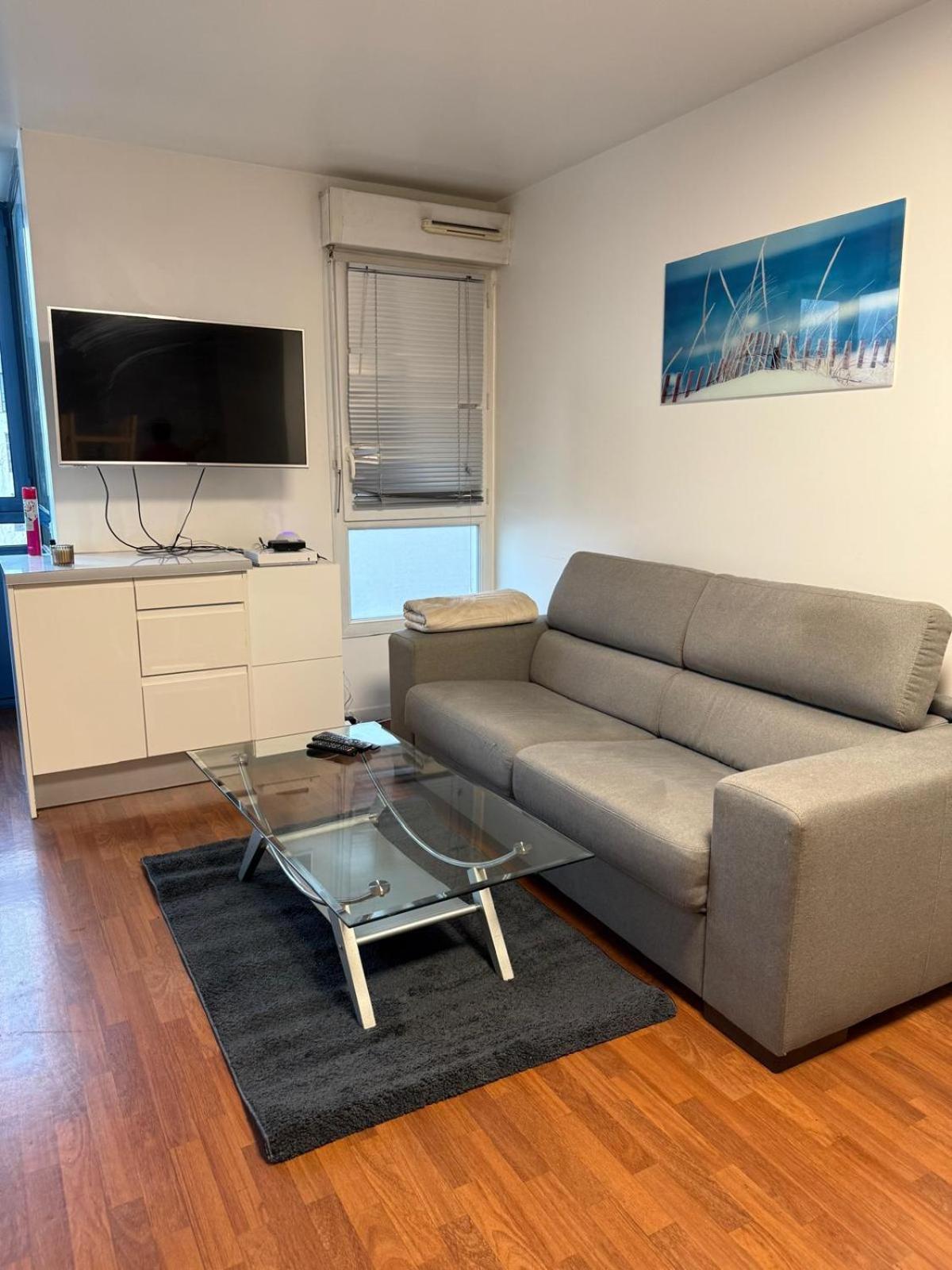 Spacieux Appartement De Charme, Pres De Paris Mantes-la-Jolie Exterior foto